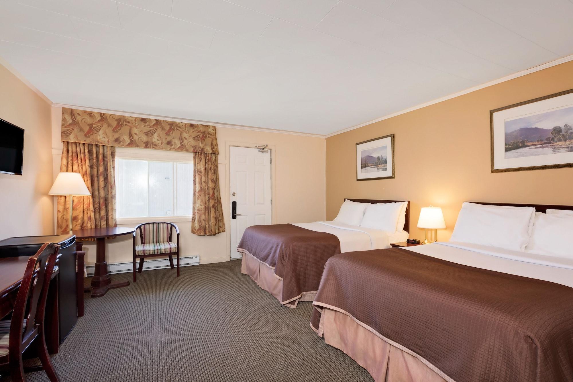 Howard Johnson By Wyndham Woodstock Nb Buitenkant foto